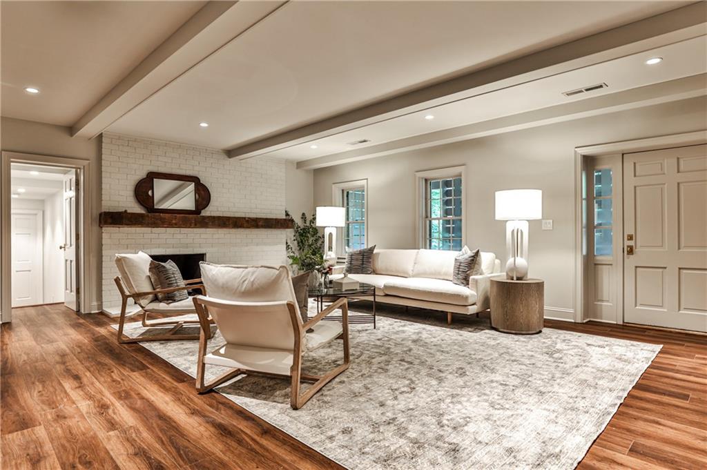 3990 Paces Ferry Rd NW