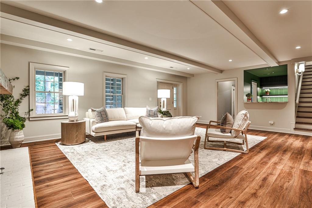 3990 Paces Ferry Rd NW