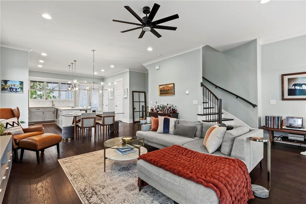 1940 Maritime Way NW