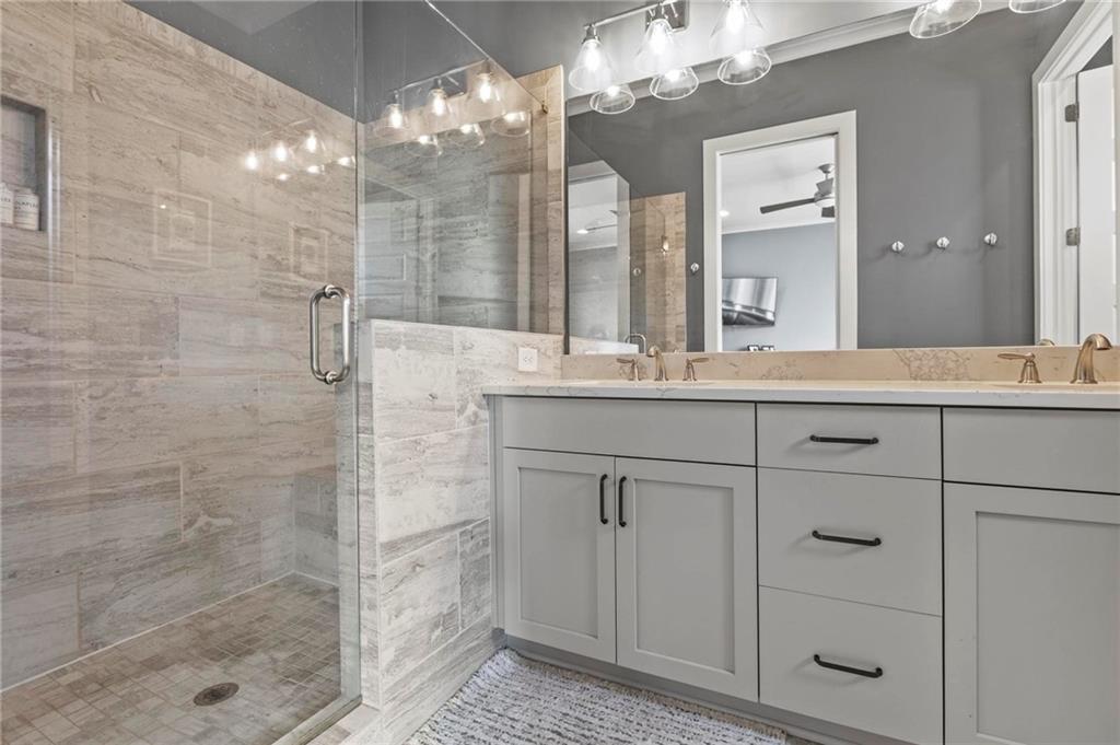 1940 Maritime Way NW