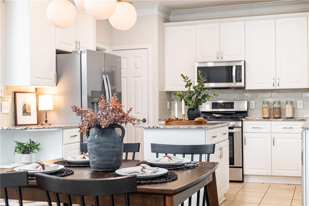 1370 Brookhaven Village Circle NE