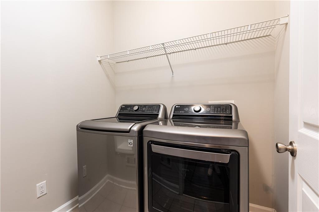 1370 Brookhaven Village Circle NE