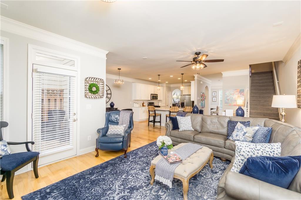 2074 Cobblestone Circle NE