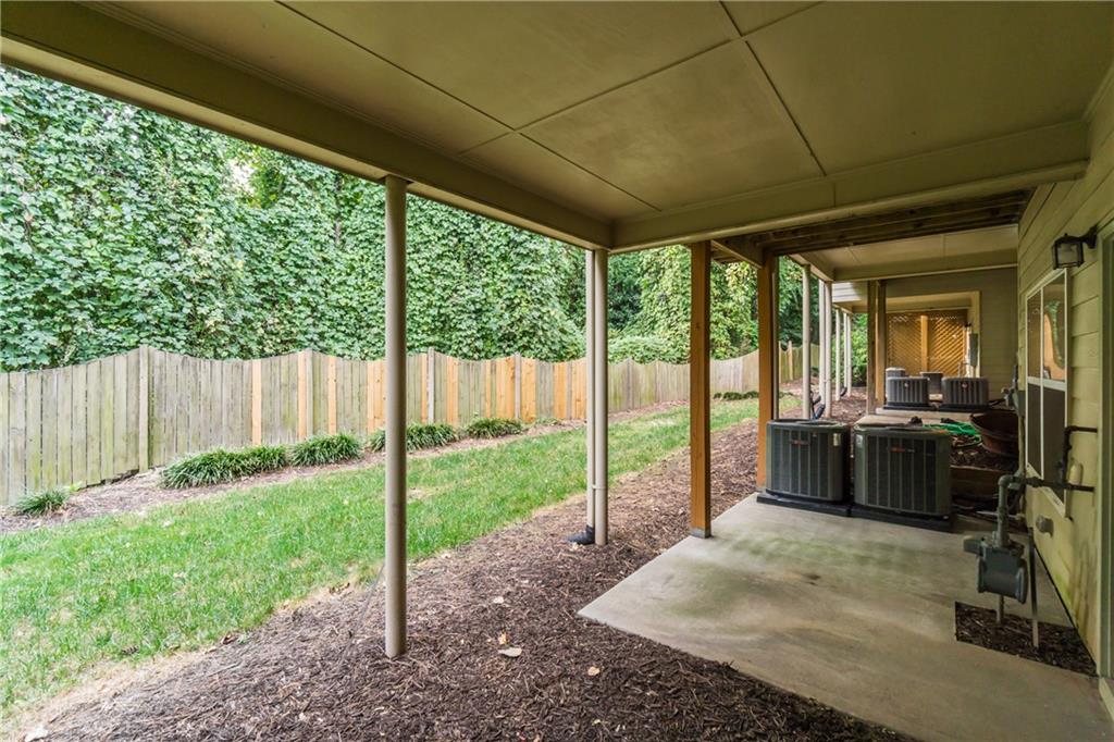 2074 Cobblestone Circle NE