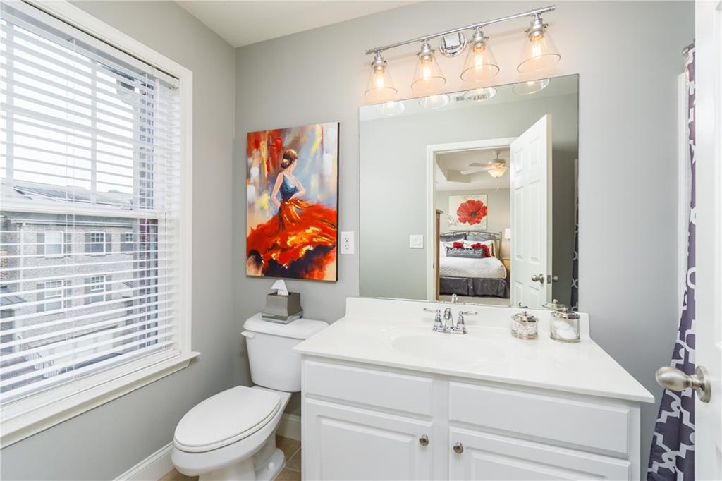 2074 Cobblestone Circle NE