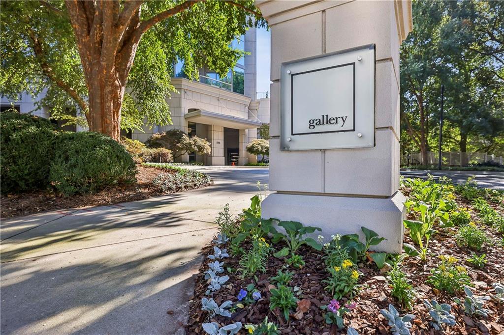 2795 Peachtree Road NE Unit 2106