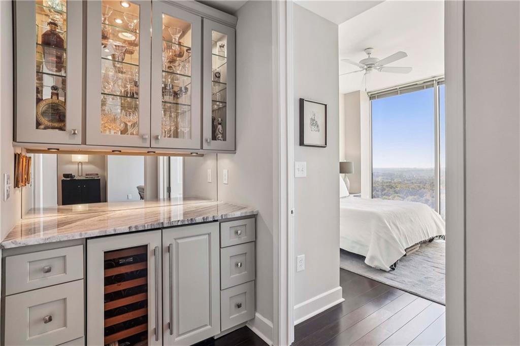 2795 Peachtree Road NE Unit 2106