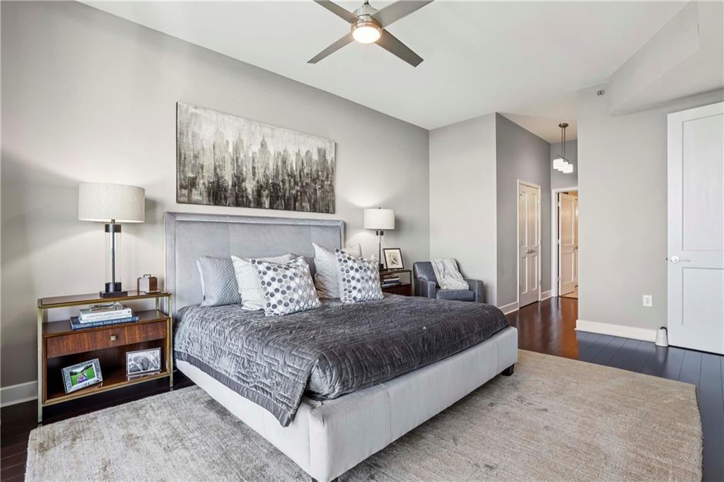 2795 Peachtree Road NE Unit 2106