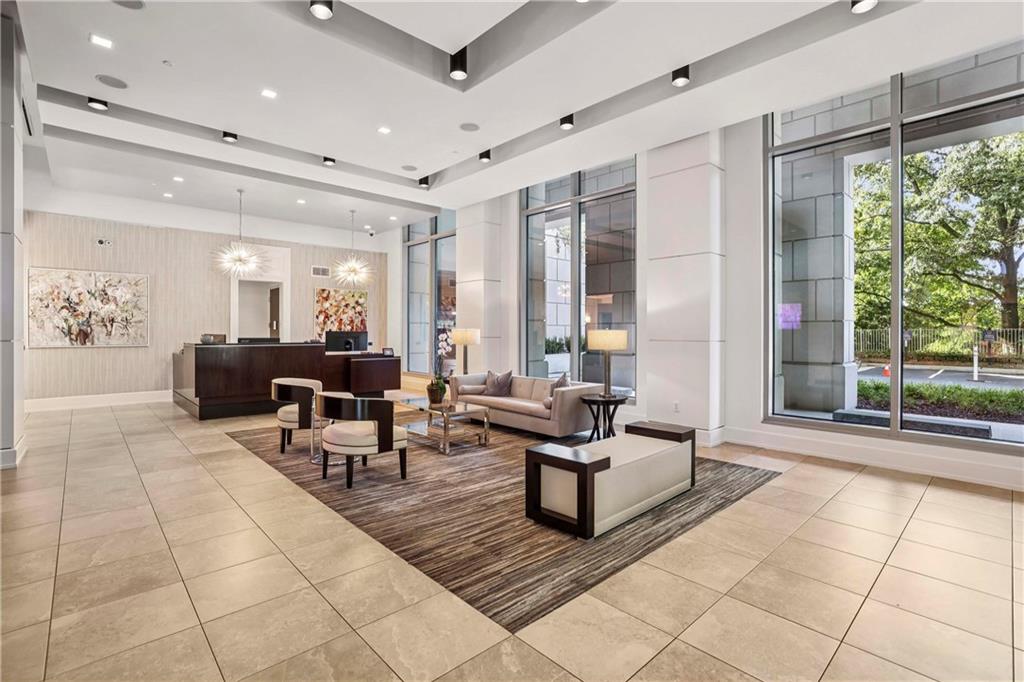 2795 Peachtree Road NE Unit 2106