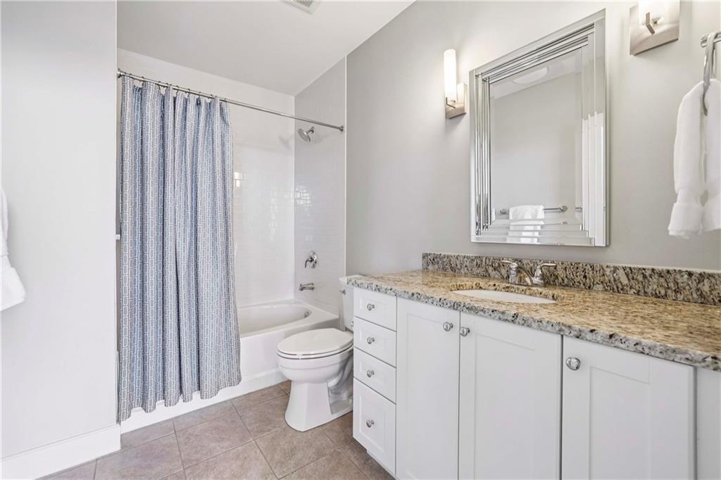 2795 Peachtree Road NE Unit 2106