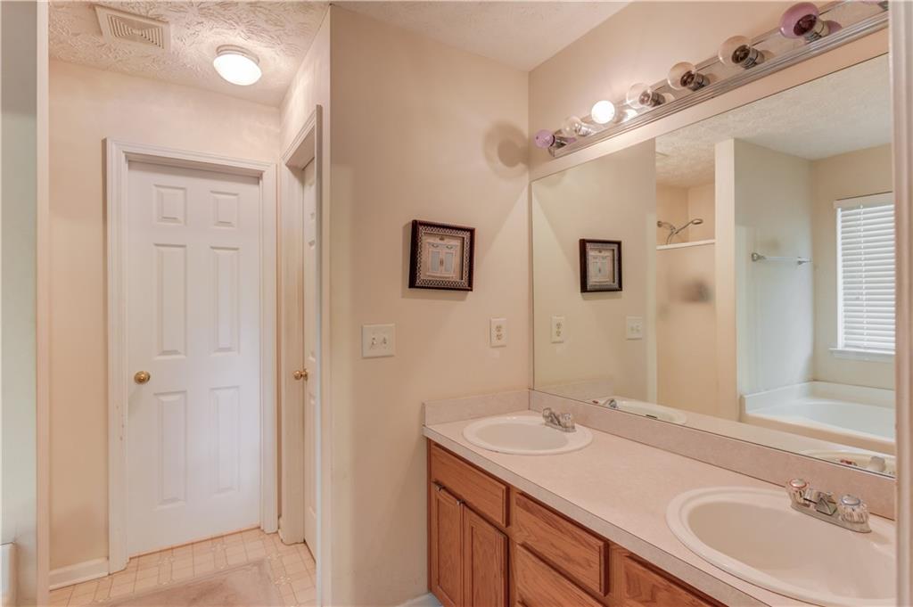 625 Springwood Trail