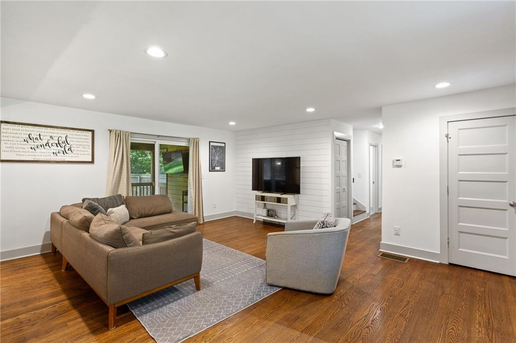 2937 Sylvan Ramble Road NE