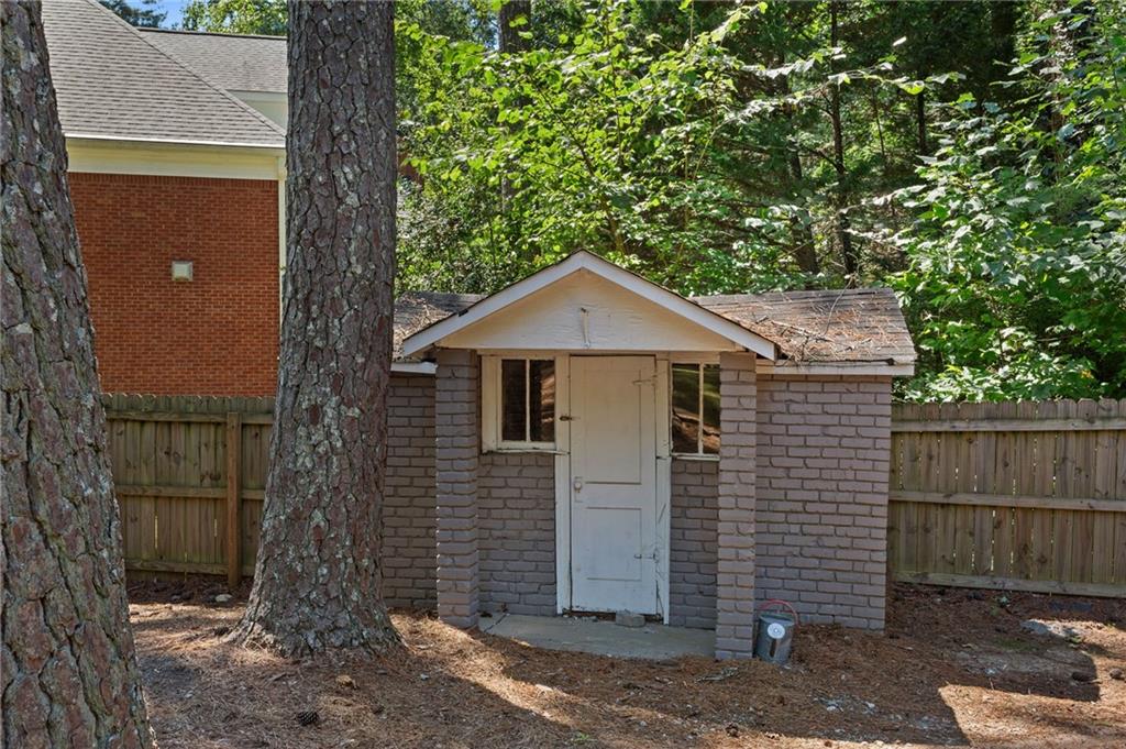 2937 Sylvan Ramble Road NE