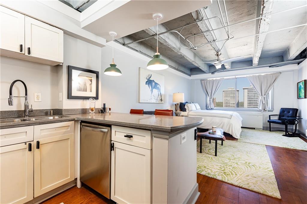 2479 Peachtree Road NE Unit 1711