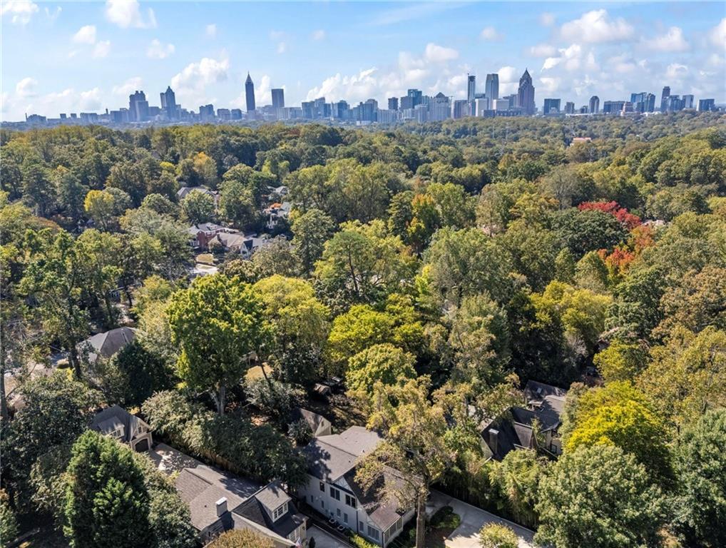 893 E Rock Springs Road NE