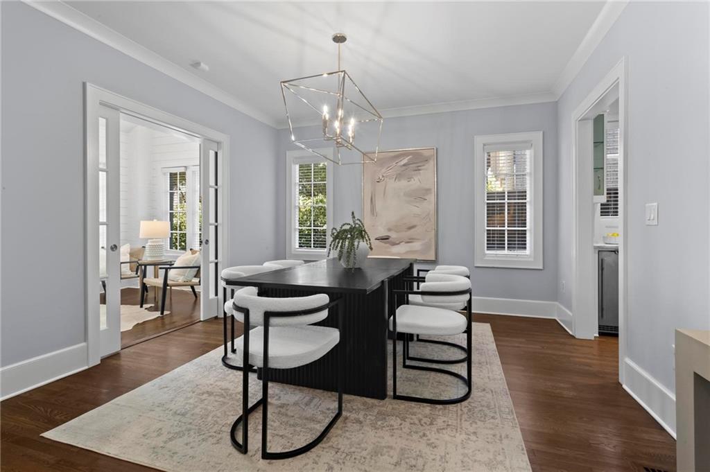 893 E Rock Springs Road NE