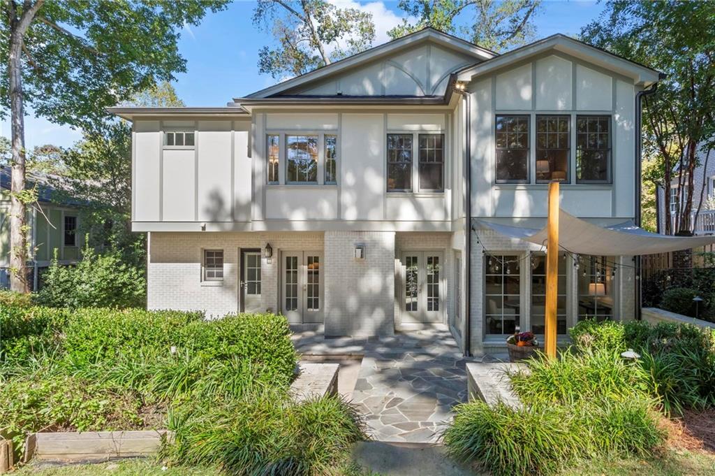 893 E Rock Springs Road NE