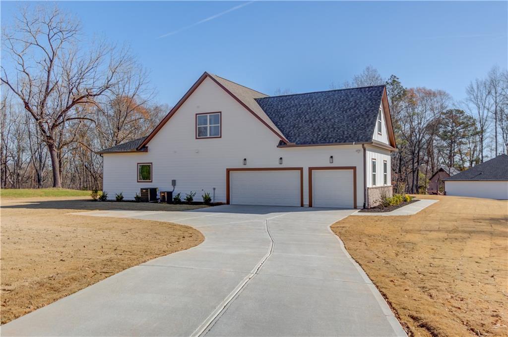 30 River Overlook Way