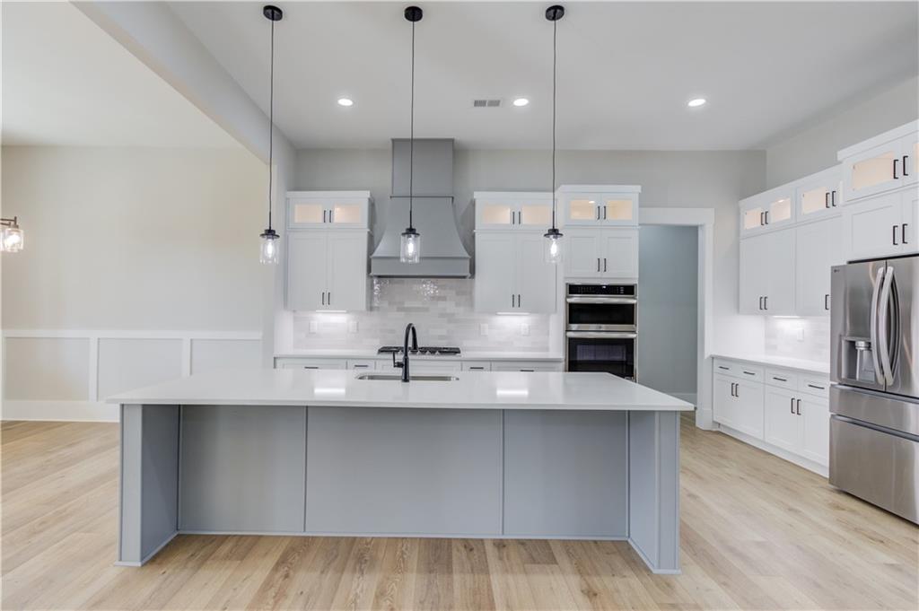 30 River Overlook Way