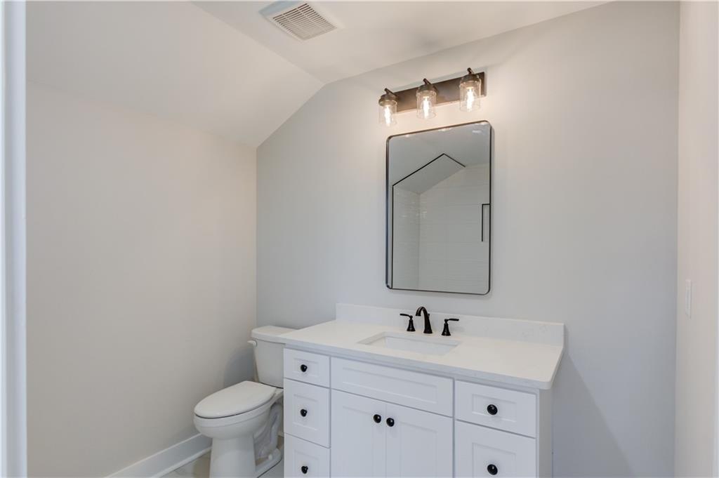 30 River Overlook Way