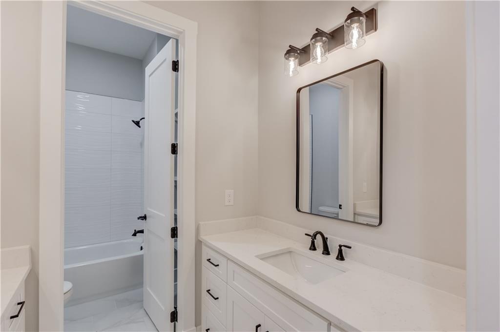 30 River Overlook Way