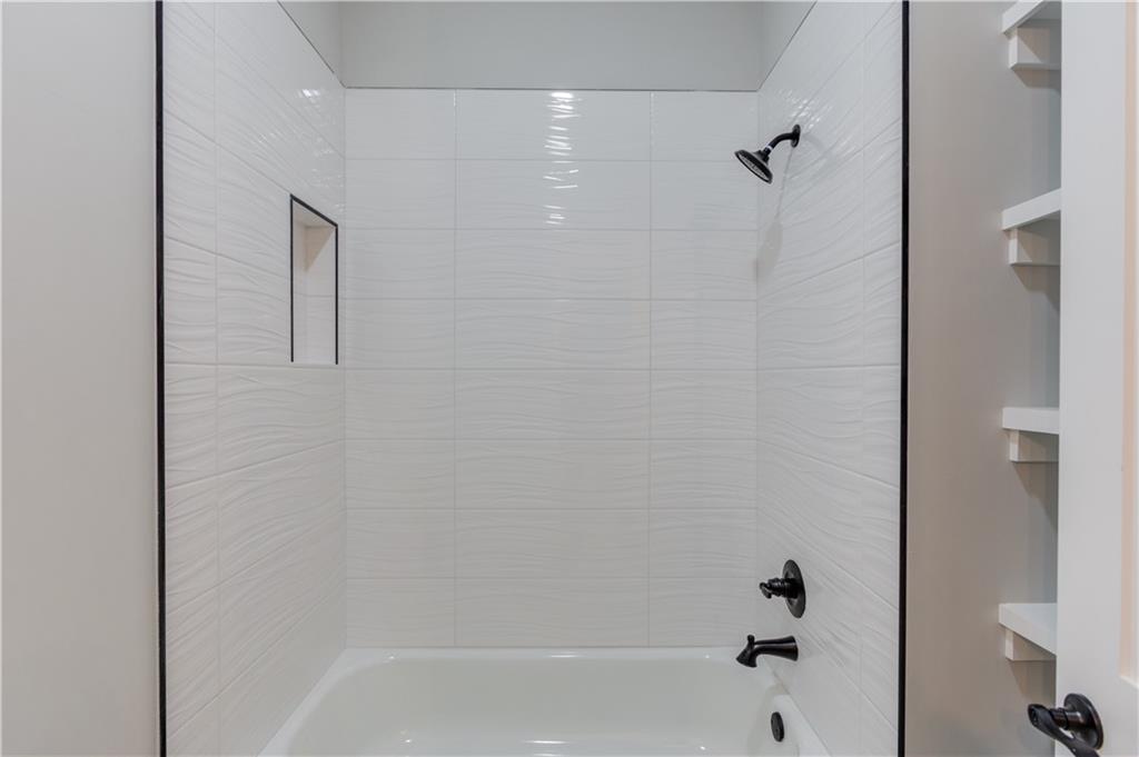 30 River Overlook Way