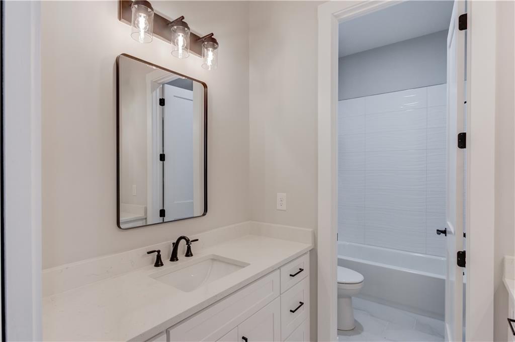 30 River Overlook Way