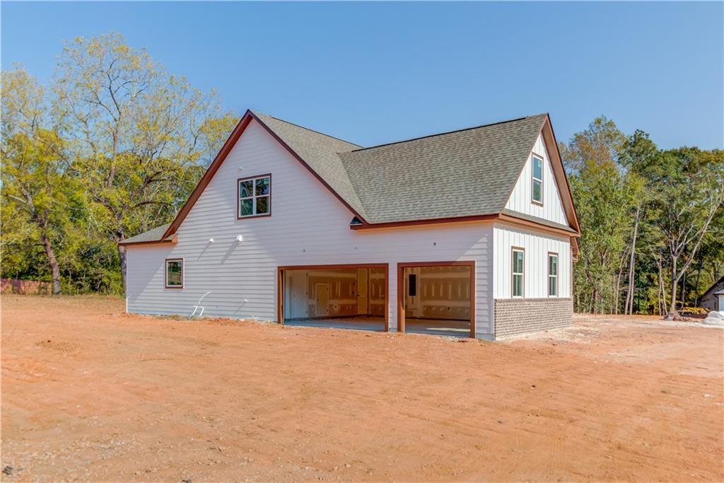 30 River Overlook Way