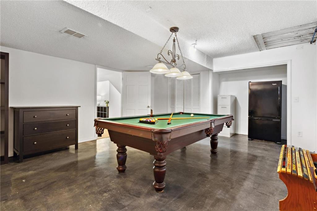 11 Ardmore Square Unit 11