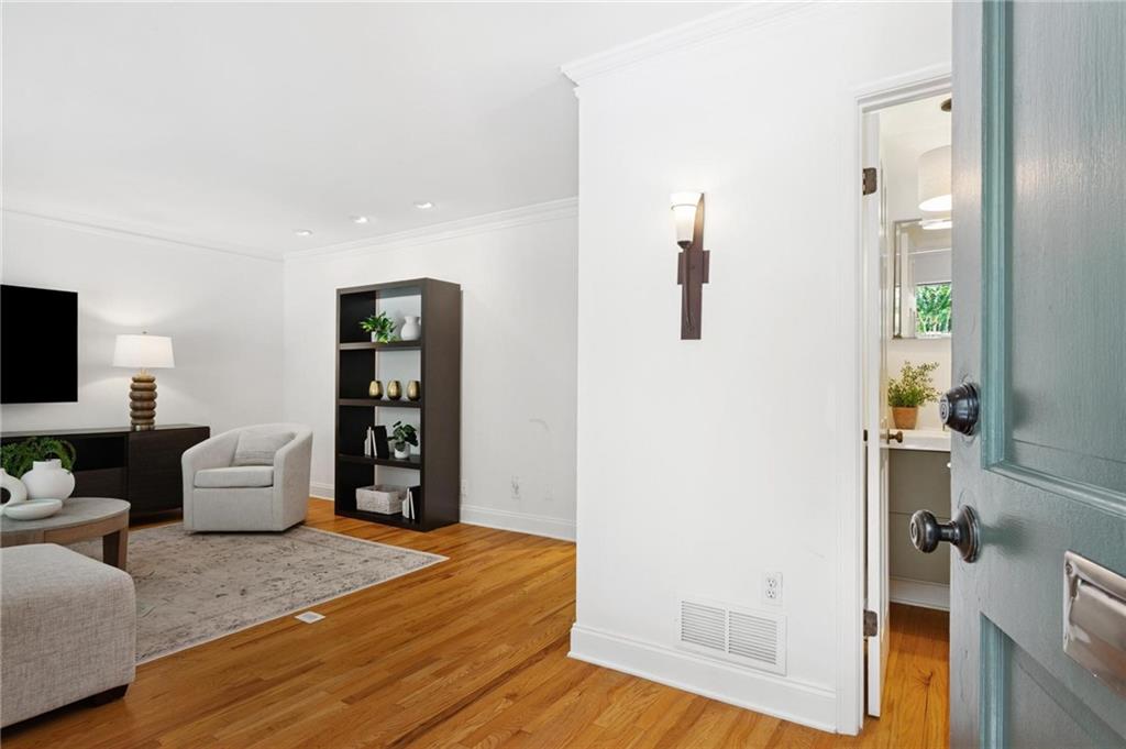 11 Ardmore Square Unit 11