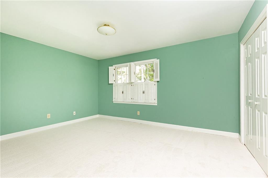 2226 Bohler Road NW
