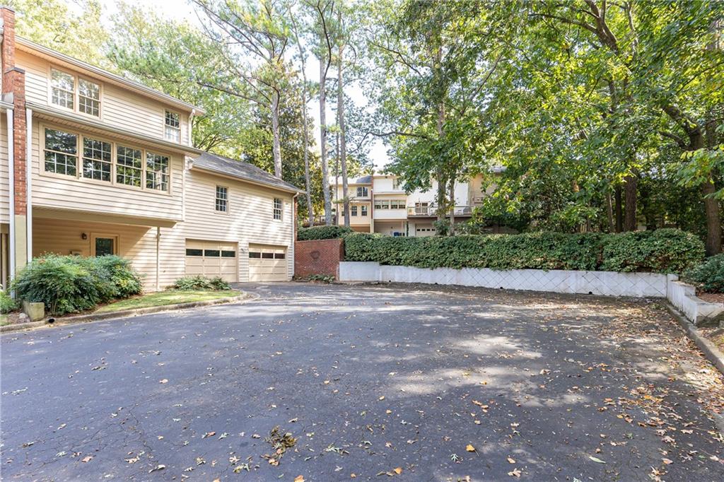 2226 Bohler Road NW