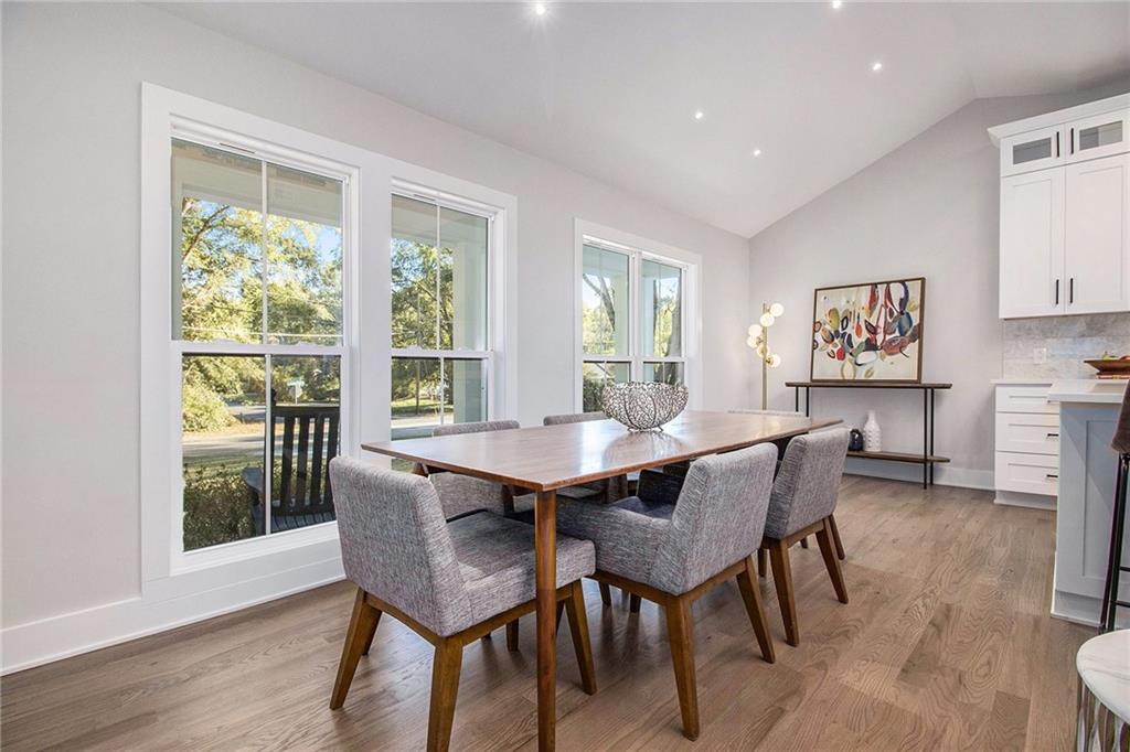 1028 W Nancy Creek Drive NE