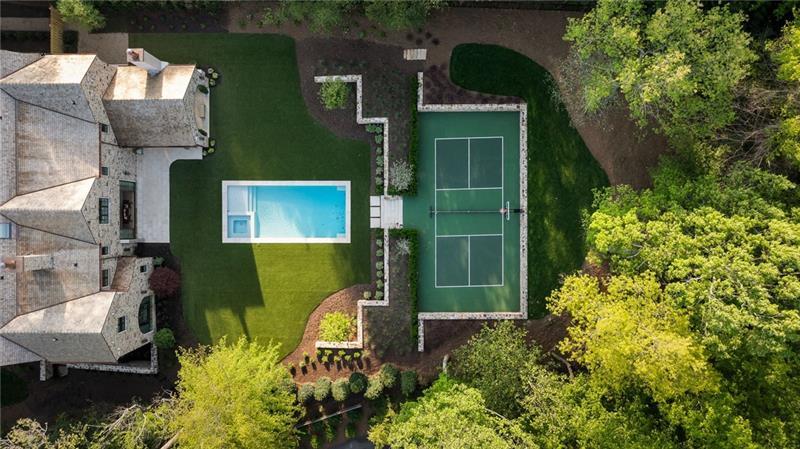 41 Blackland Road NW