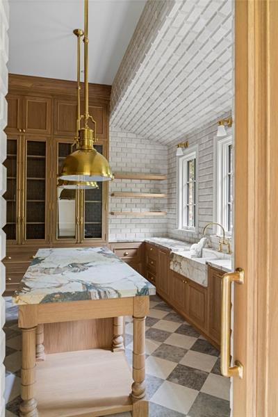 41 Blackland Road NW