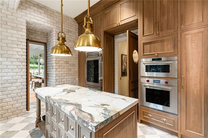 41 Blackland Road NW