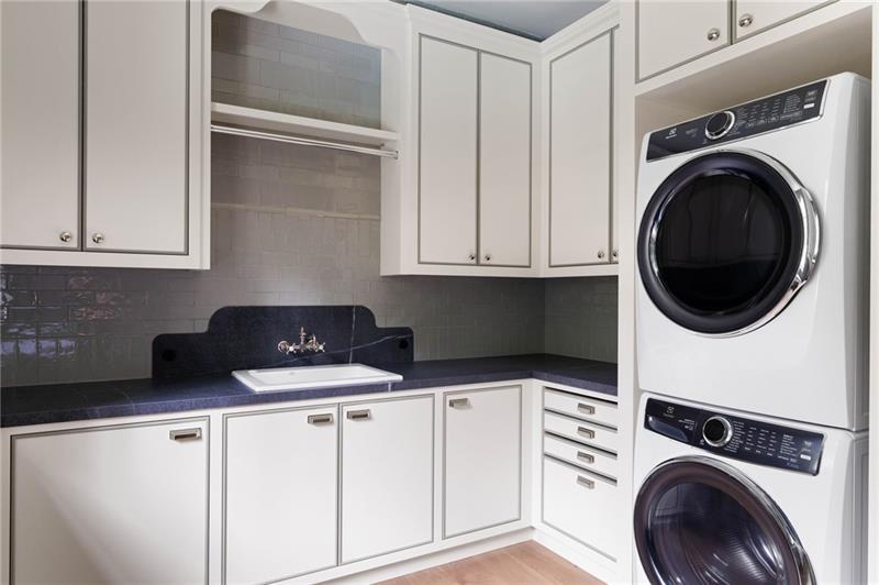 41 Blackland Road NW