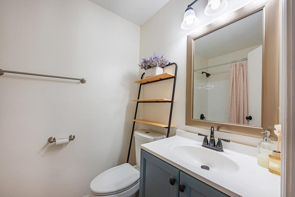 408 Sycamore Drive Unit D