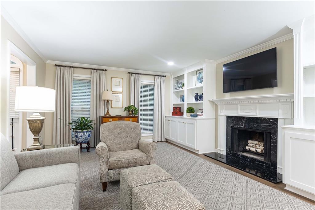 5 Middle Plantation Road NW Unit 5