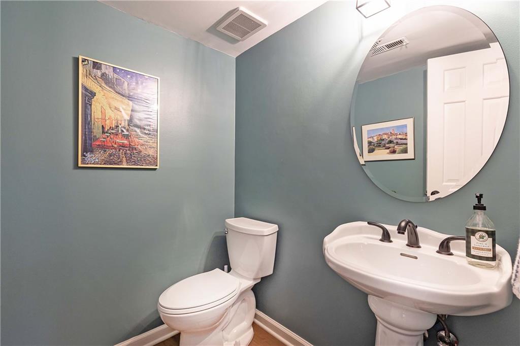 5 Middle Plantation Road NW Unit 5
