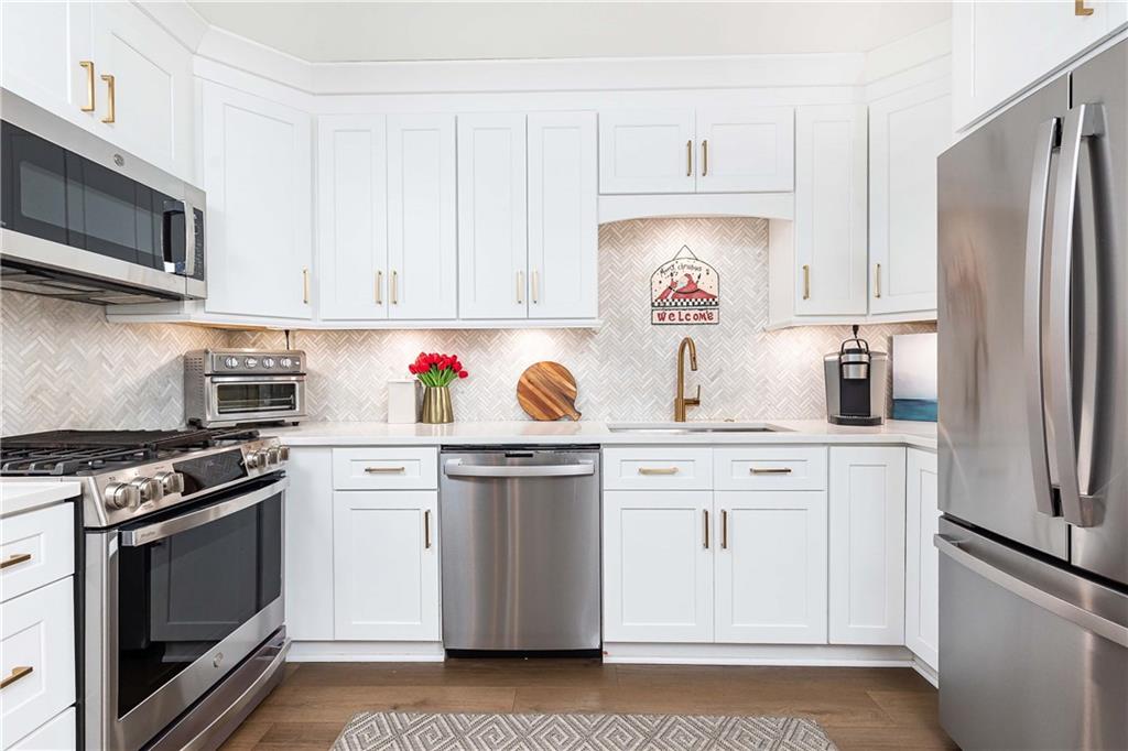 5 Middle Plantation Road NW Unit 5