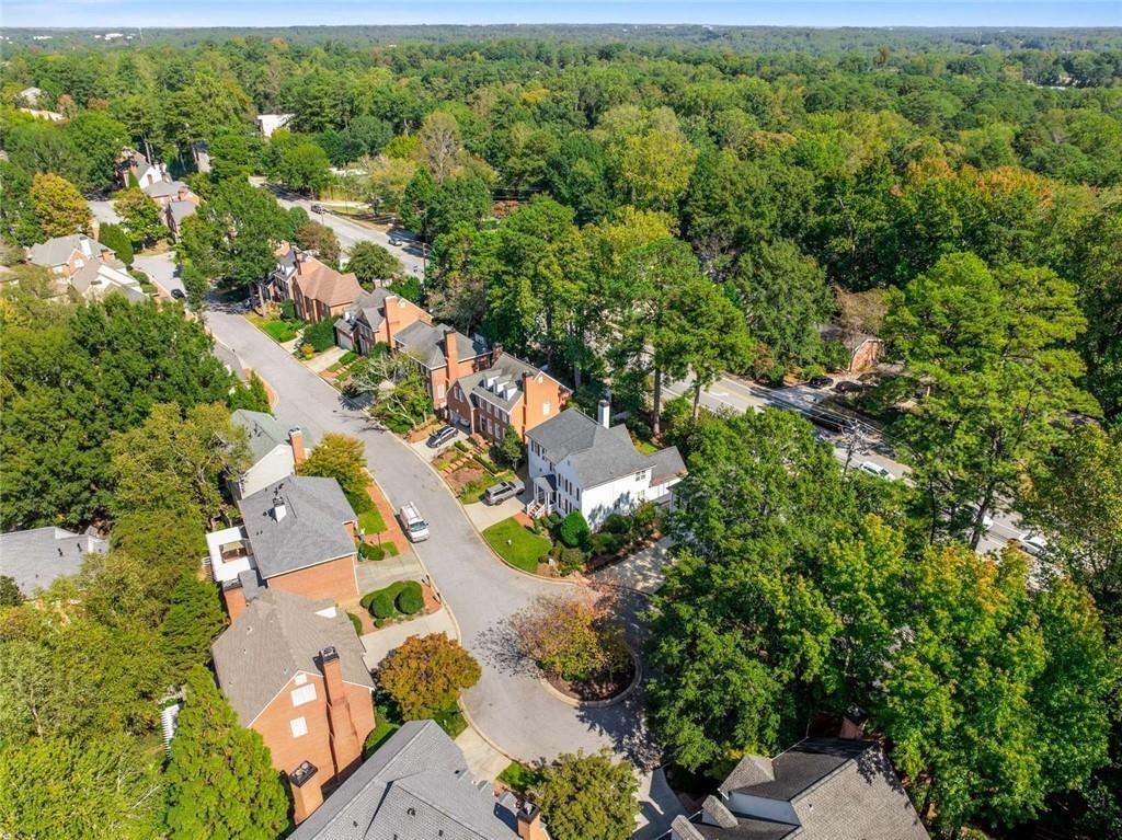 2128 Village Point NE