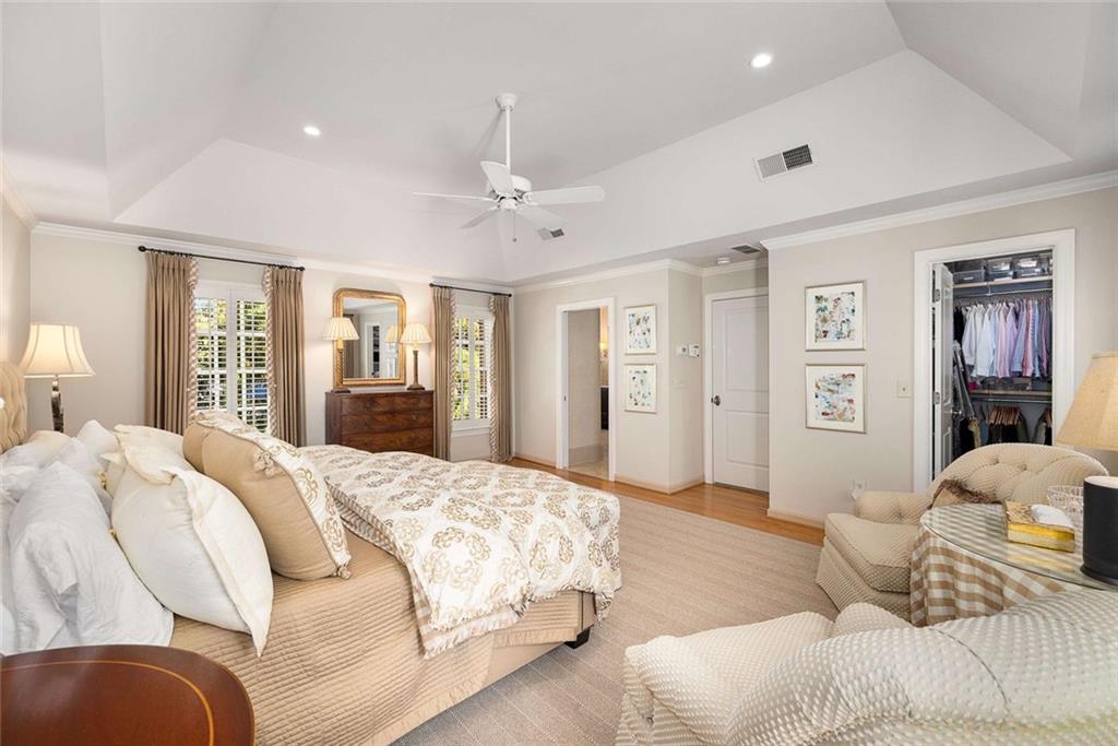 2128 Village Point NE