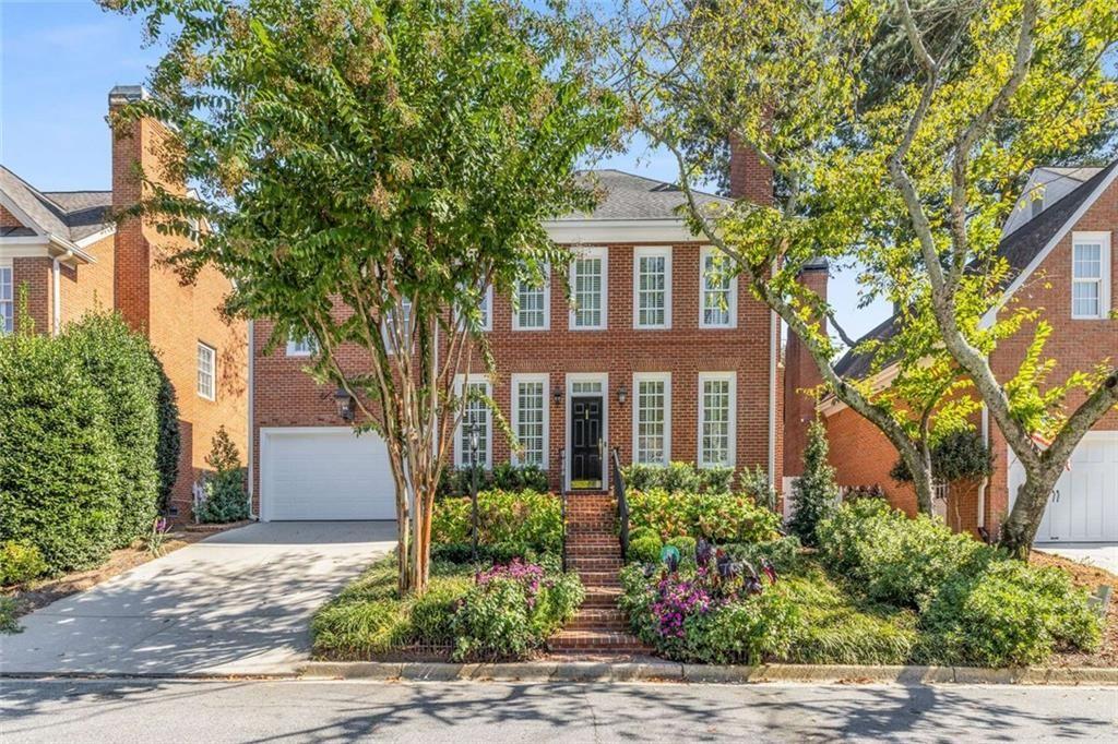 2128 Village Point NE