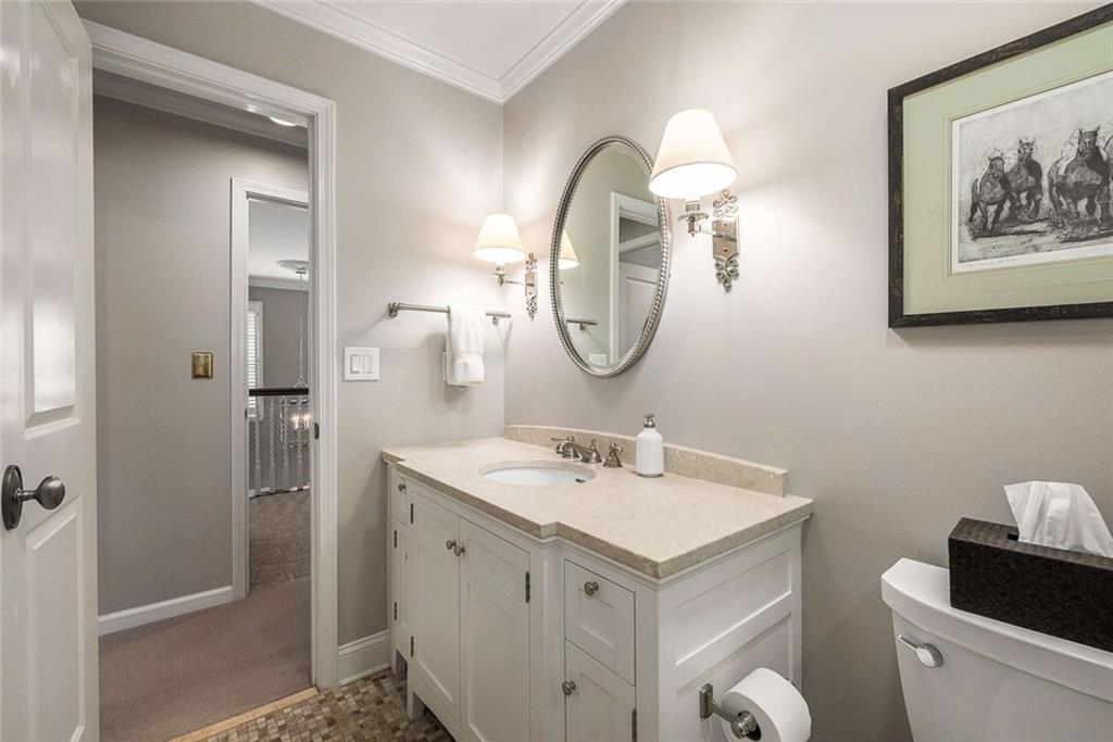 2128 Village Point NE