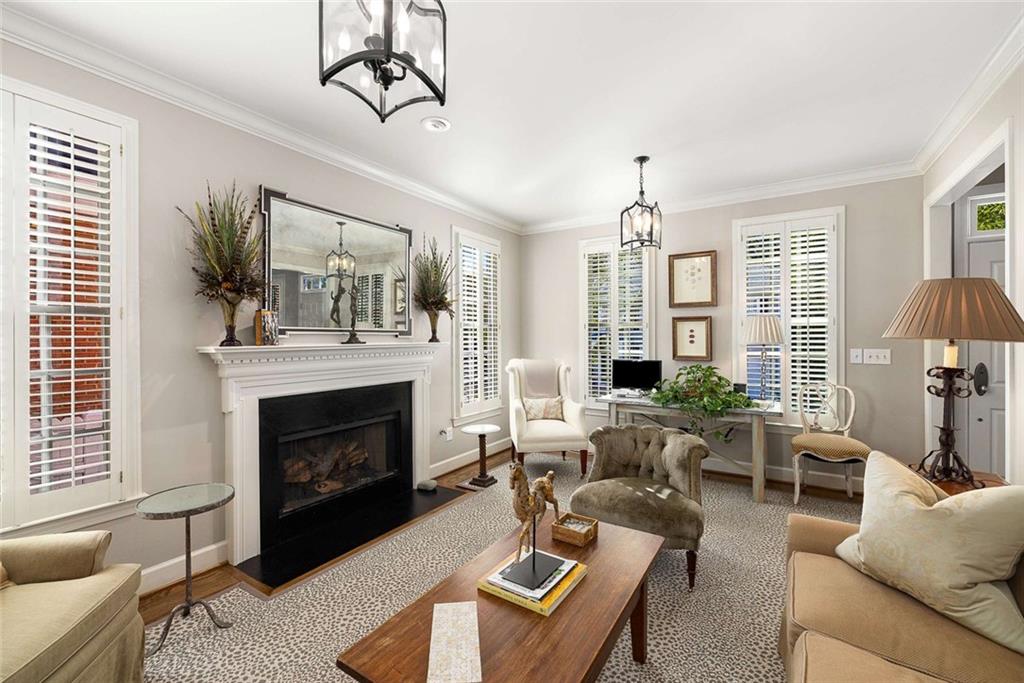 2128 Village Point NE