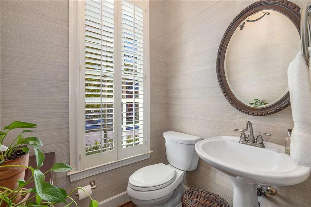 2128 Village Point NE