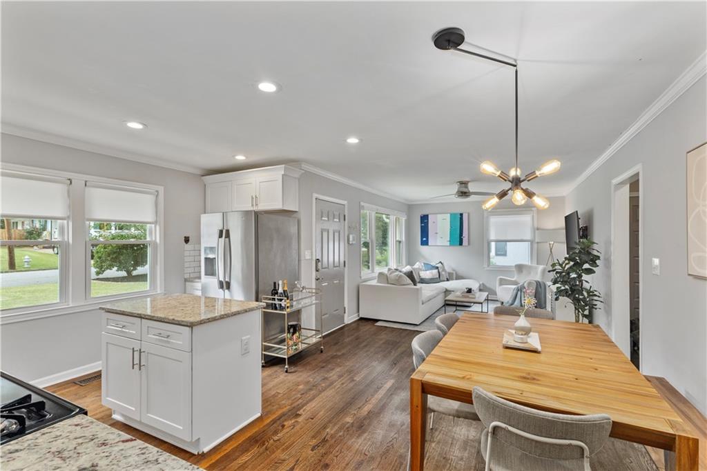 225 Martha Avenue NE