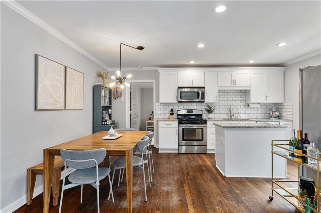 225 Martha Avenue NE