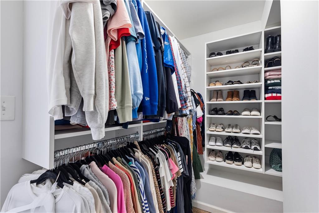 225 Martha Avenue NE